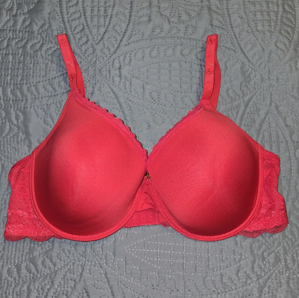 Adrienne Vittadini 42D Elegant Red Lace Trim Bra NEW